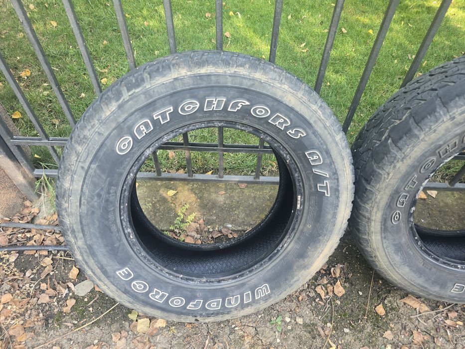 Anvelope A/T 255 70 r16
