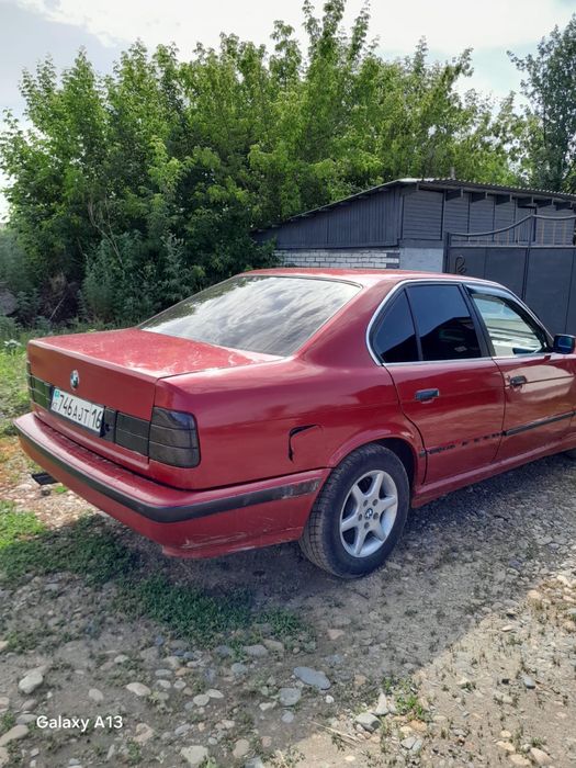 Продам BMW срочно торг