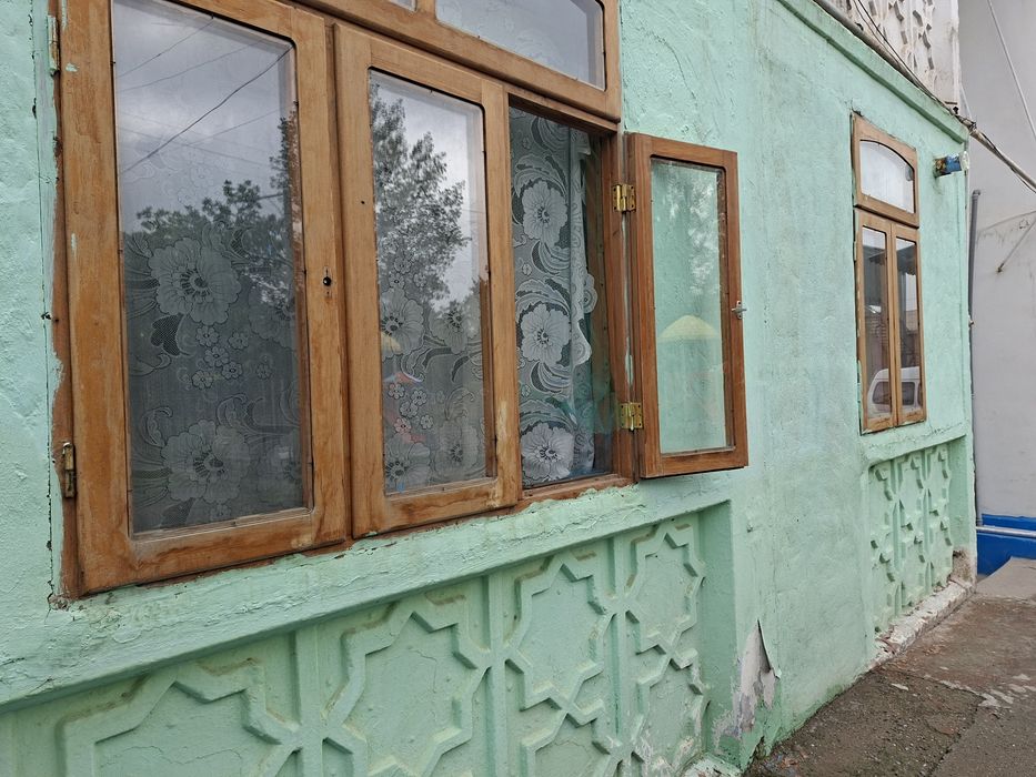 Квартира. 2 хона. Дом . Гулистон кучаси 50 уй 9 кв