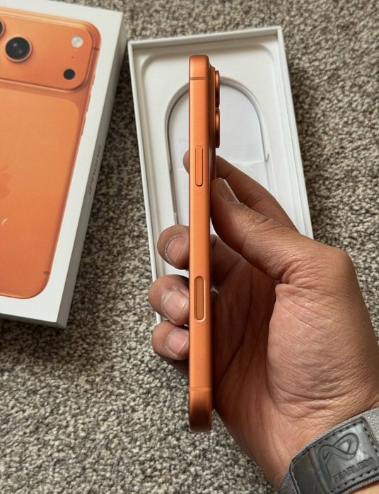 iPhone 17 pro max ,  256 gb , 100% acc