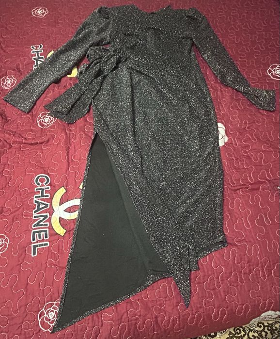 Вечернее женское платье