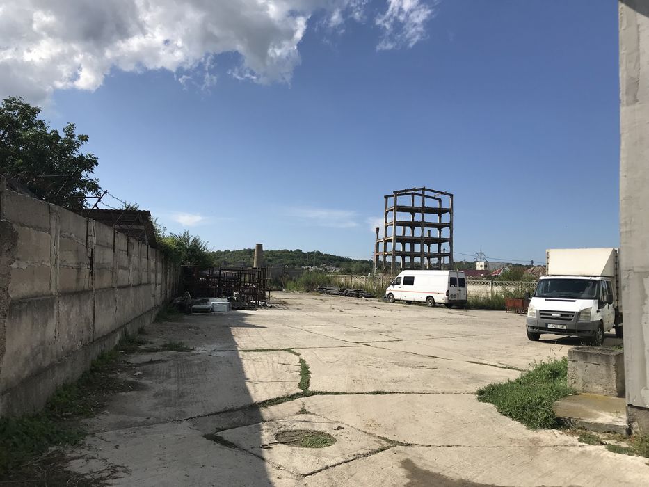 Vand / Inchiriez Hala Turda str. 22 Decembrie