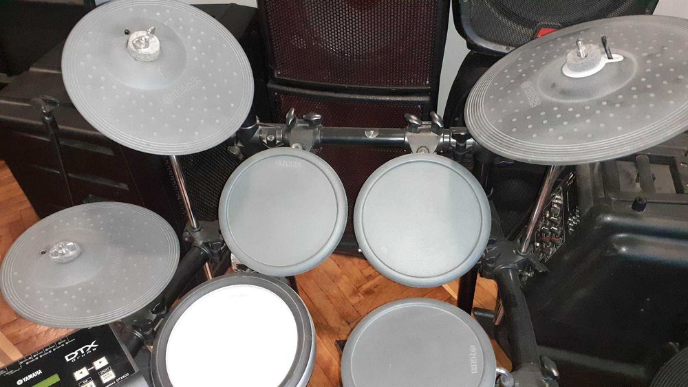 Yamaha drum dtx500 гр. Силистра Център • OLX.bg