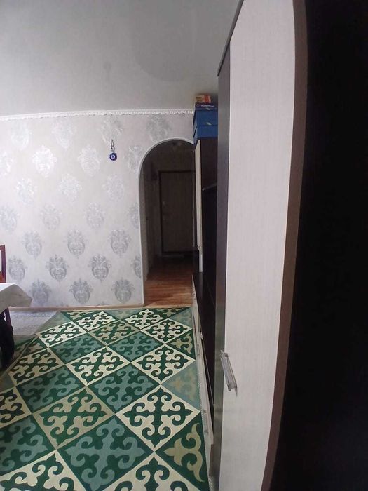 3х ком .квартира Парковая 60
