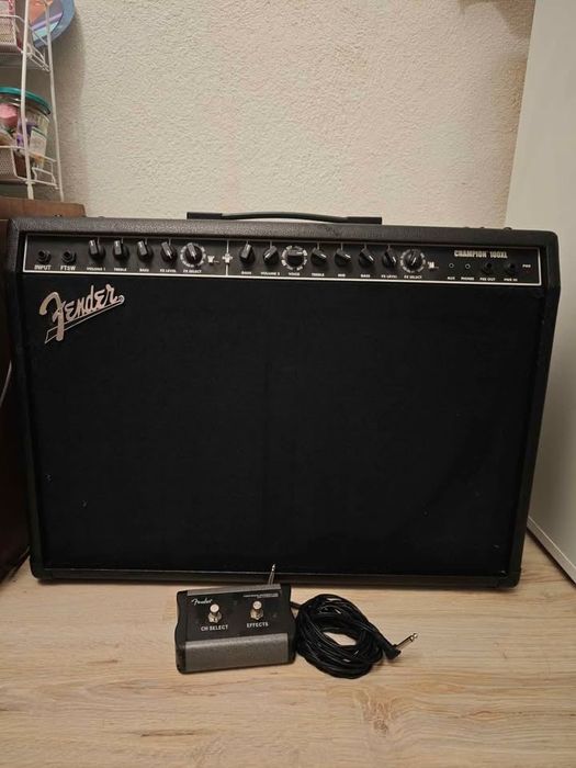 (СПЕШНО) Усилвател за китара Fender Champion 100 XL