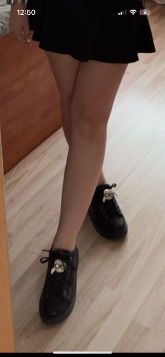 Adidasi Karl Lagerfeld  Negri cu Insigne