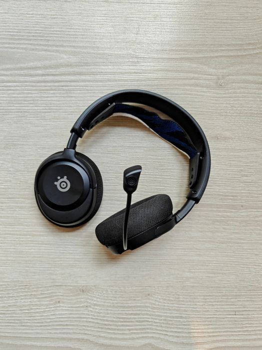 Căști gaming SteelSeries Arctis Nova 1P