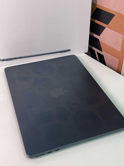 Apple MacBook Air 13 M2 / 8GB / 256GB / Midnight / Астана