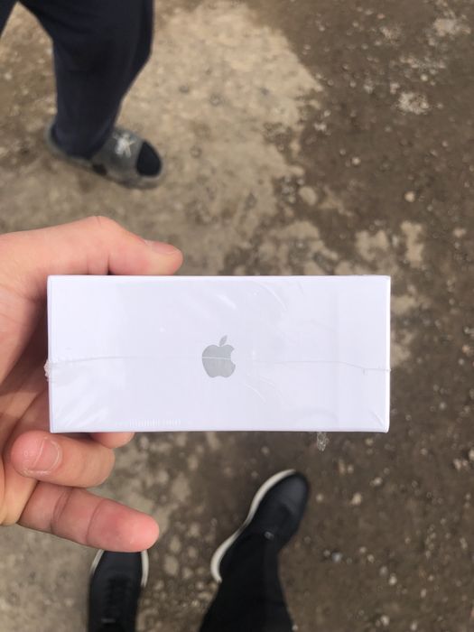 AirPods Pro 2 MagSafe Charging Case