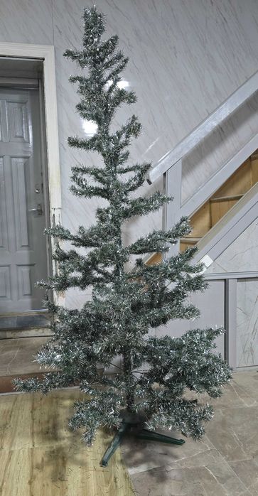 Елка новогодняя 2м, бу, Китай.