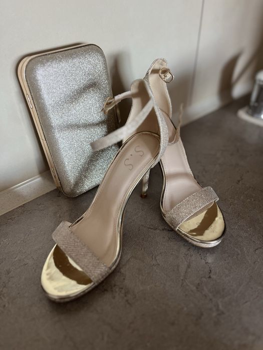 Комплект крънч+сандали