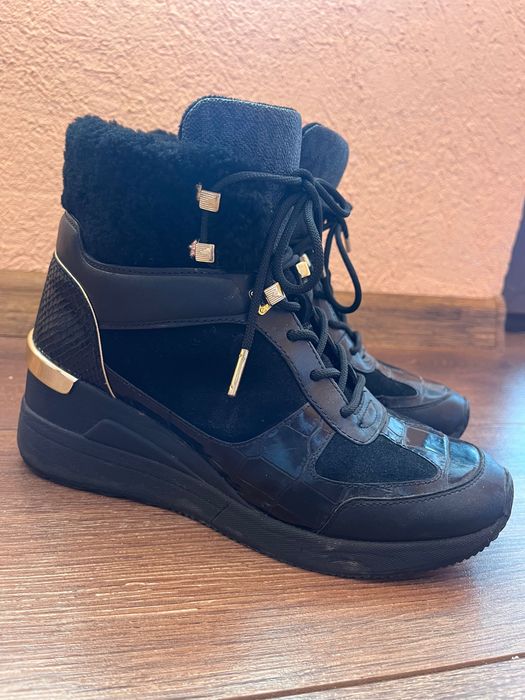 Боти Michael Kors