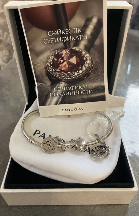 Продам браслет PANDORA