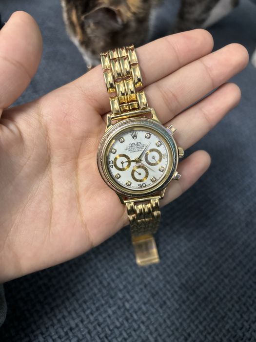 Золотые часы ROLEX