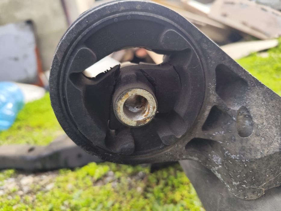 Преден мост Chevrolet Captiva -2008г-150кс-2.0d