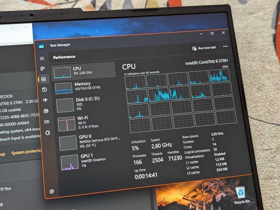 Laptop gaming Asus TUF F15 Intel Core Ultra 9 270H 5.8GHz NVIDIA RTX 5070 1TB SSD 16GB RAM DDR5 ecran 144Hz, impecabil, nou cu garantie!