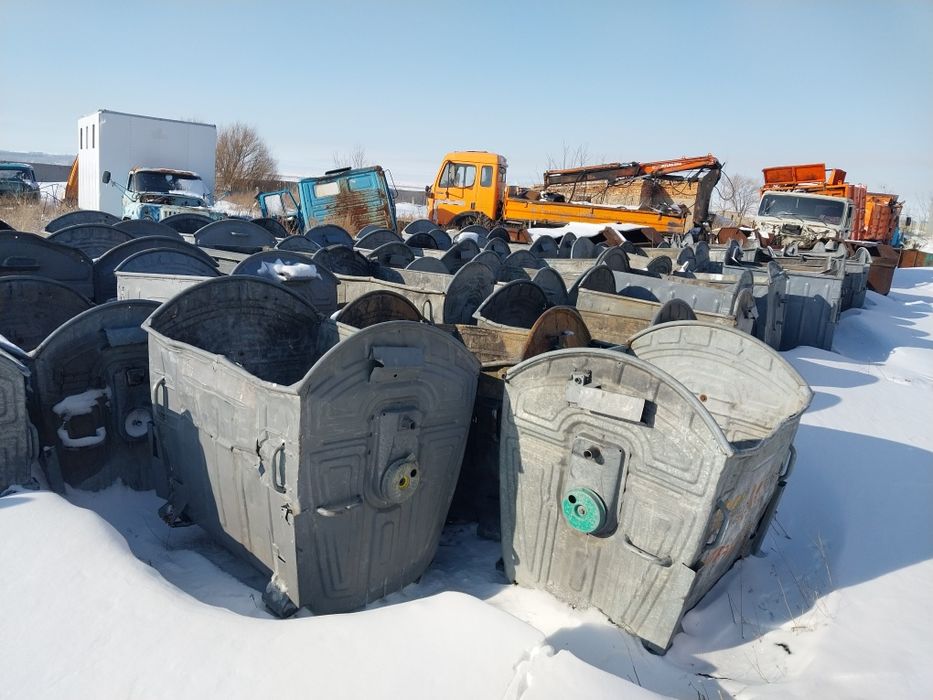 Продаю Бак для мусора