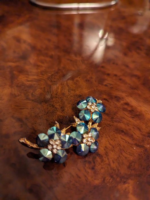 Продам разного рода бижутерию