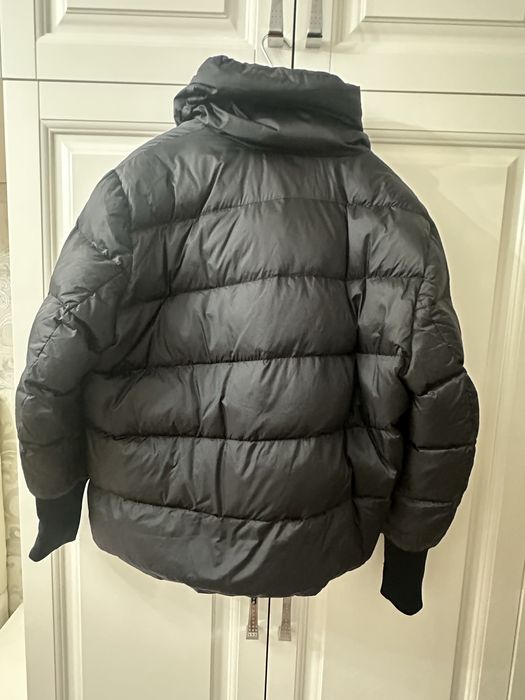 Пуховик зимний . Наполнитель пух