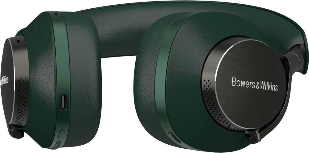 Bowers & Wilkins Px8