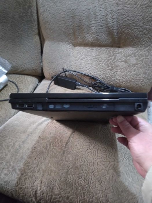 Лаптоп HP 4710S T6570