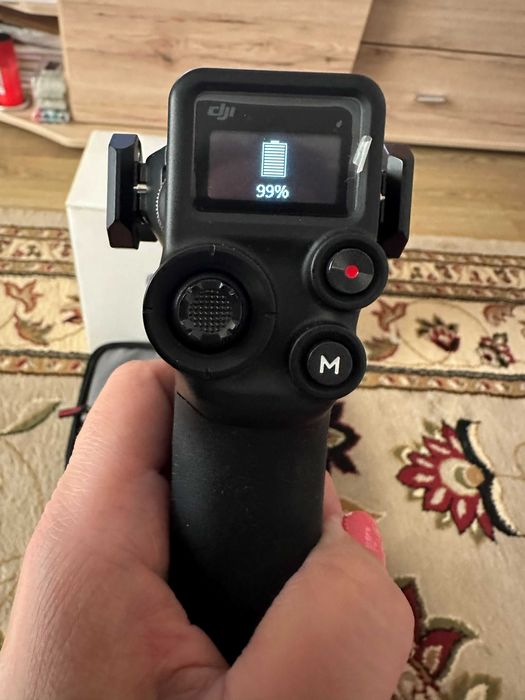 DJI RSC 2  PRO Combo Stabilizator Gimbal - Ronin + Tija de  extensie din fibra de carbon (extra)