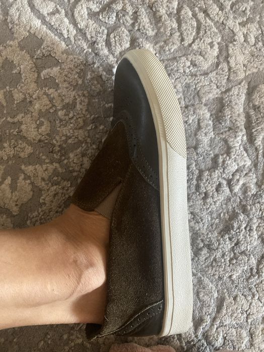 Продается обувь кожанная