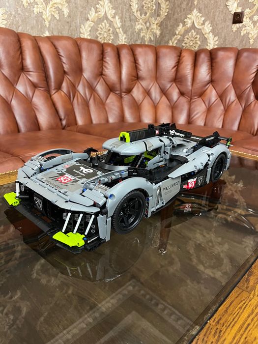 LEGO Peugeot 9x8