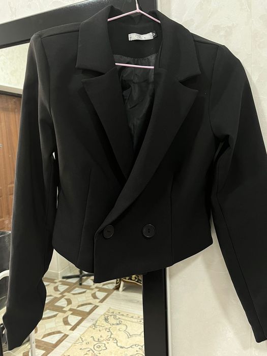 Свитер, платье, пиджак