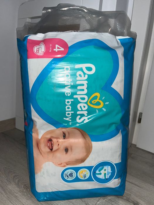 Scutece Pampers 4