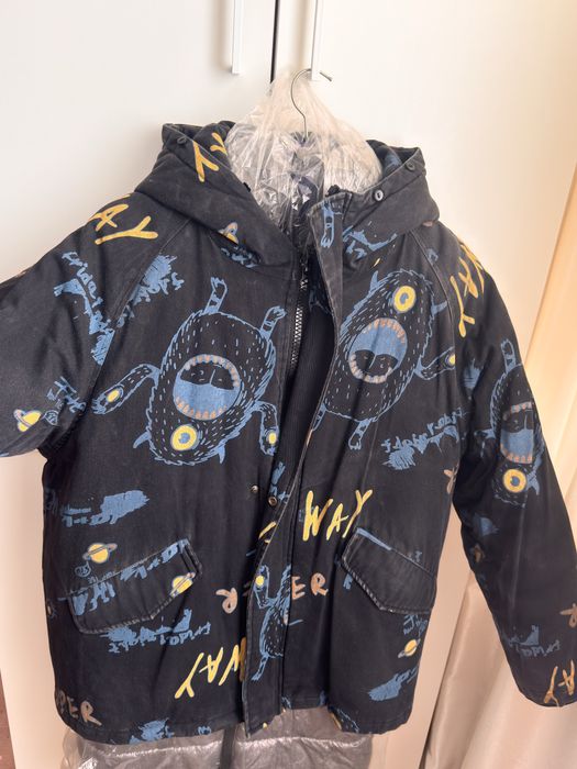 Продам куртки для девочки-подростка