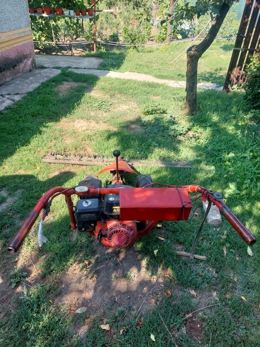 Vând cositoare Carpatina