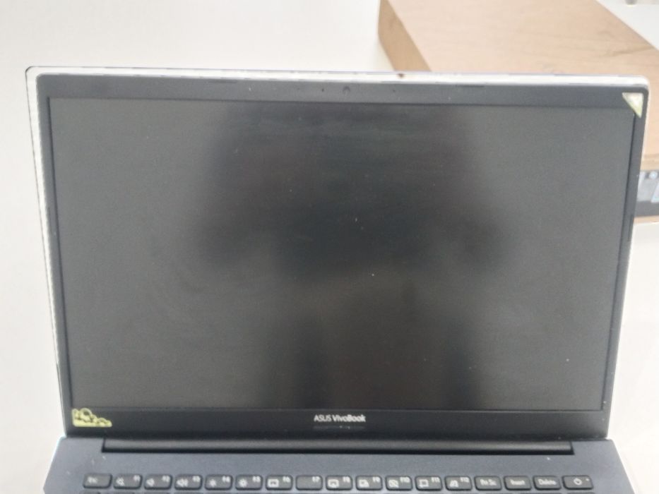 В отличном состояний Asus vivobook