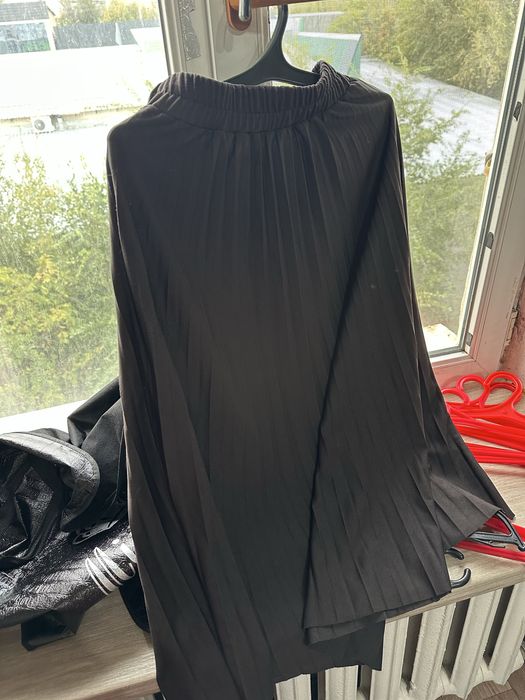 Платья, рубашки каждая по 2000 тг