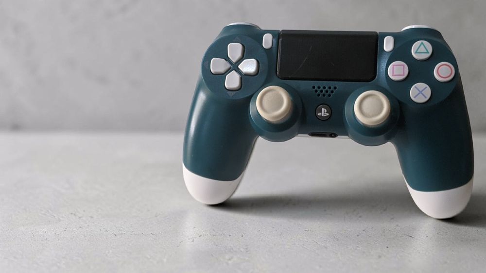 Геймпад PlayStation 4