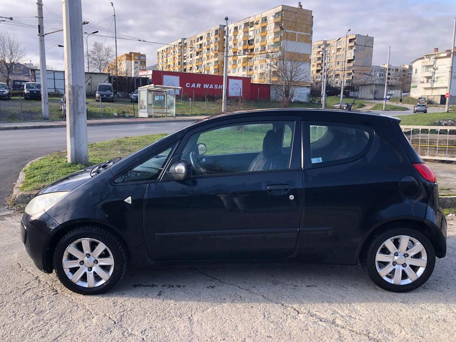 Лека кола Mitsubishi colt