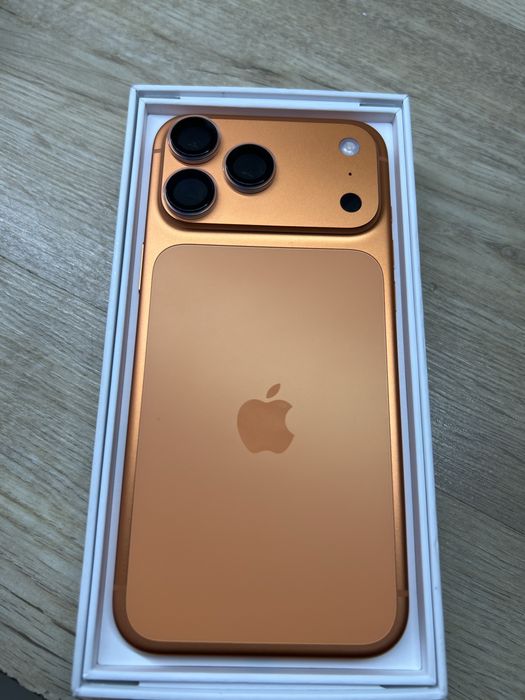 iPhone 17 pro max 512 Акб 100%