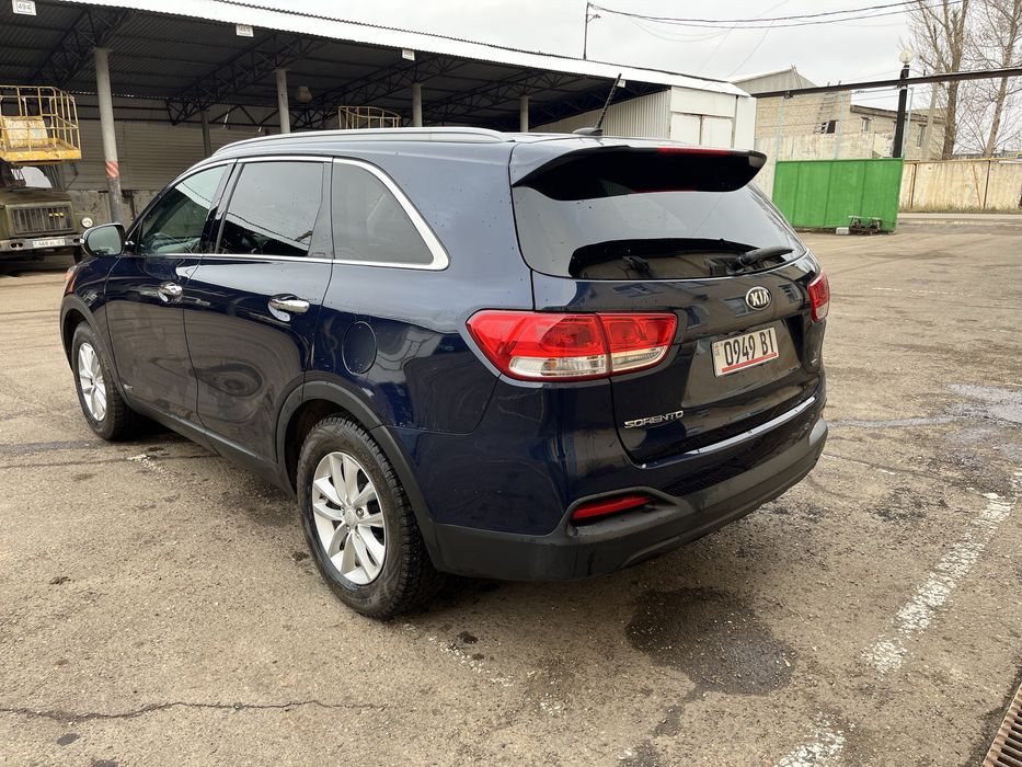 Киа соренто 2015