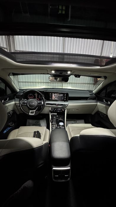 Kia k5 Luxe 2021 год 80.000 пробег своя