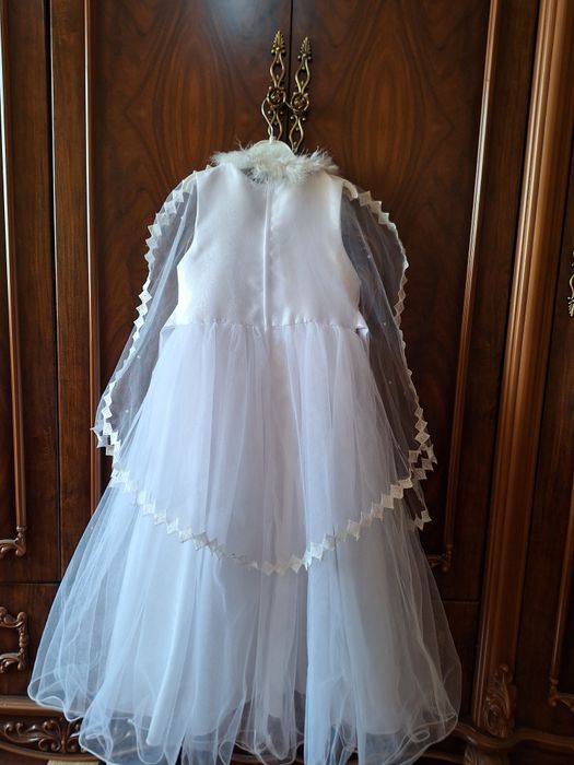 Детское платье с накидкой