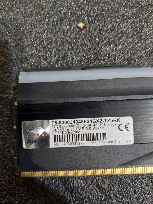 24GB DDR5 8000MT/s CL40 - G.Skill TridentZ RGB , част от кит 48GB