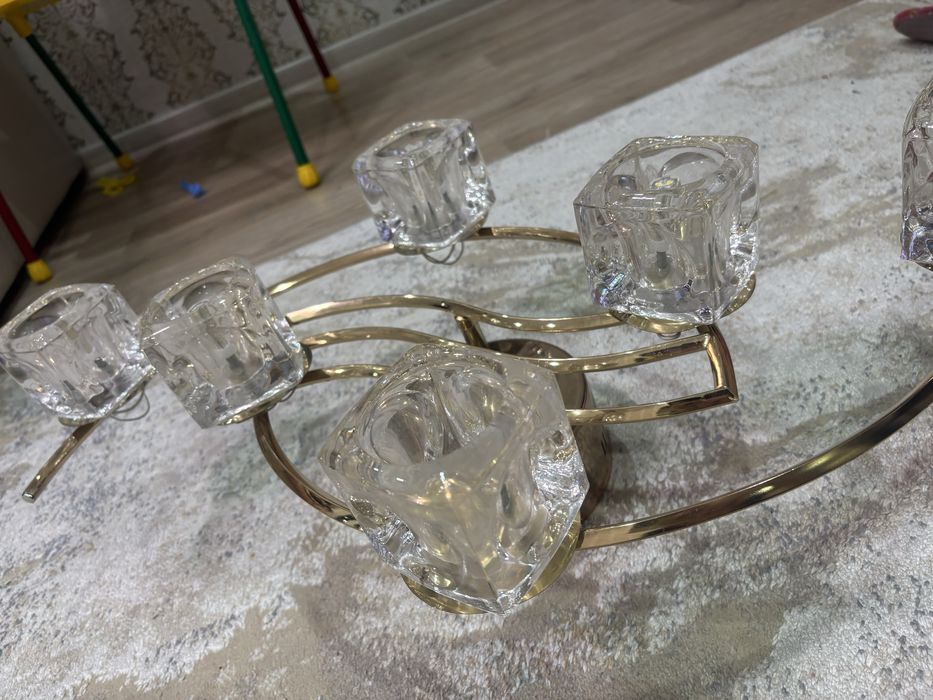 Люстра - светильник