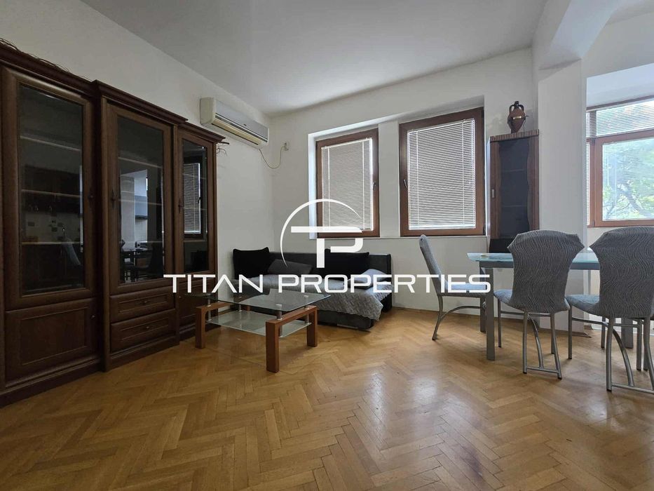 Дава се под наем Двустаен апартамент в Пловдив, Център - 62 кв.м за 357 € - Снимка #2