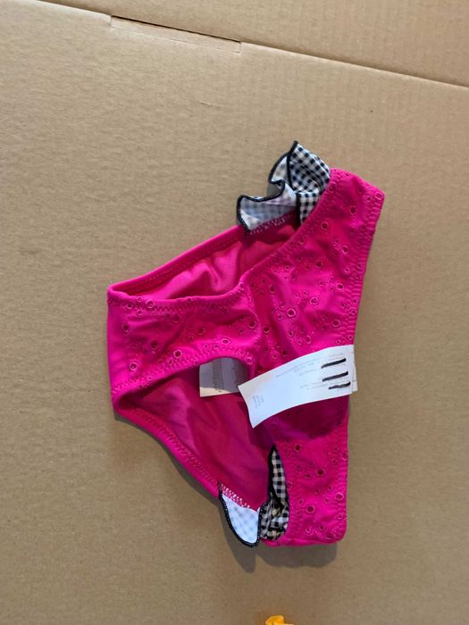 Детски бански ликвидация магазин 2,50 лв.  Само на едро.