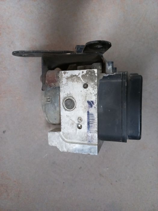 Помпа ABS за Тойота Ланд Крузер