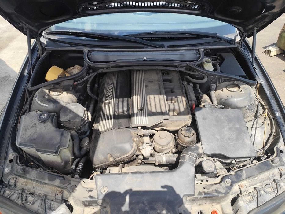 BMW 320 i - E46 - 170к.с - 2001г. на части