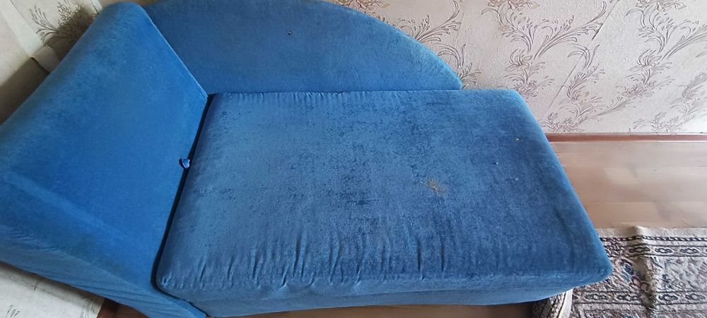 Отдам бесплатно Софу/тахту