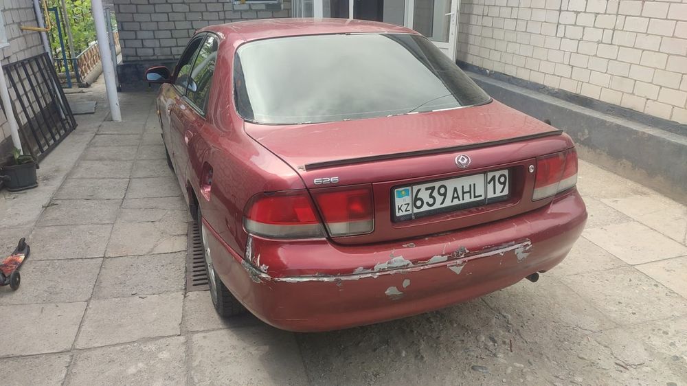 Продам машину мазда кронус