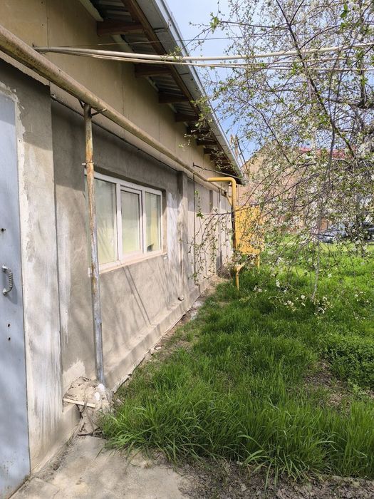 Ишлаб чик,ариш ва Яшаш учун 8 соту Угловой цех Тошми постидан кирганда