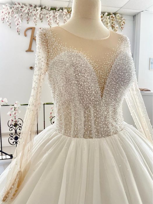 Rochie de mireasa cu cristale
